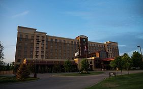 Embassy Suites By Hilton Minneapolis North